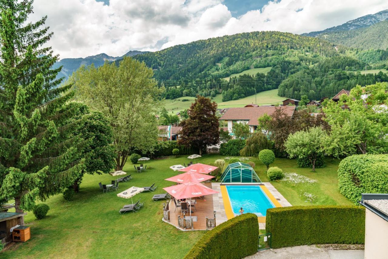 Sport & Familienhotel Baerenwirt Aich  Extérieur photo
