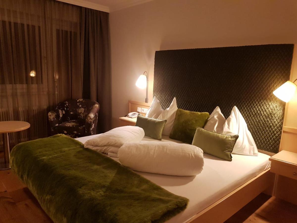 Sport & Familienhotel Baerenwirt Aich  Extérieur photo