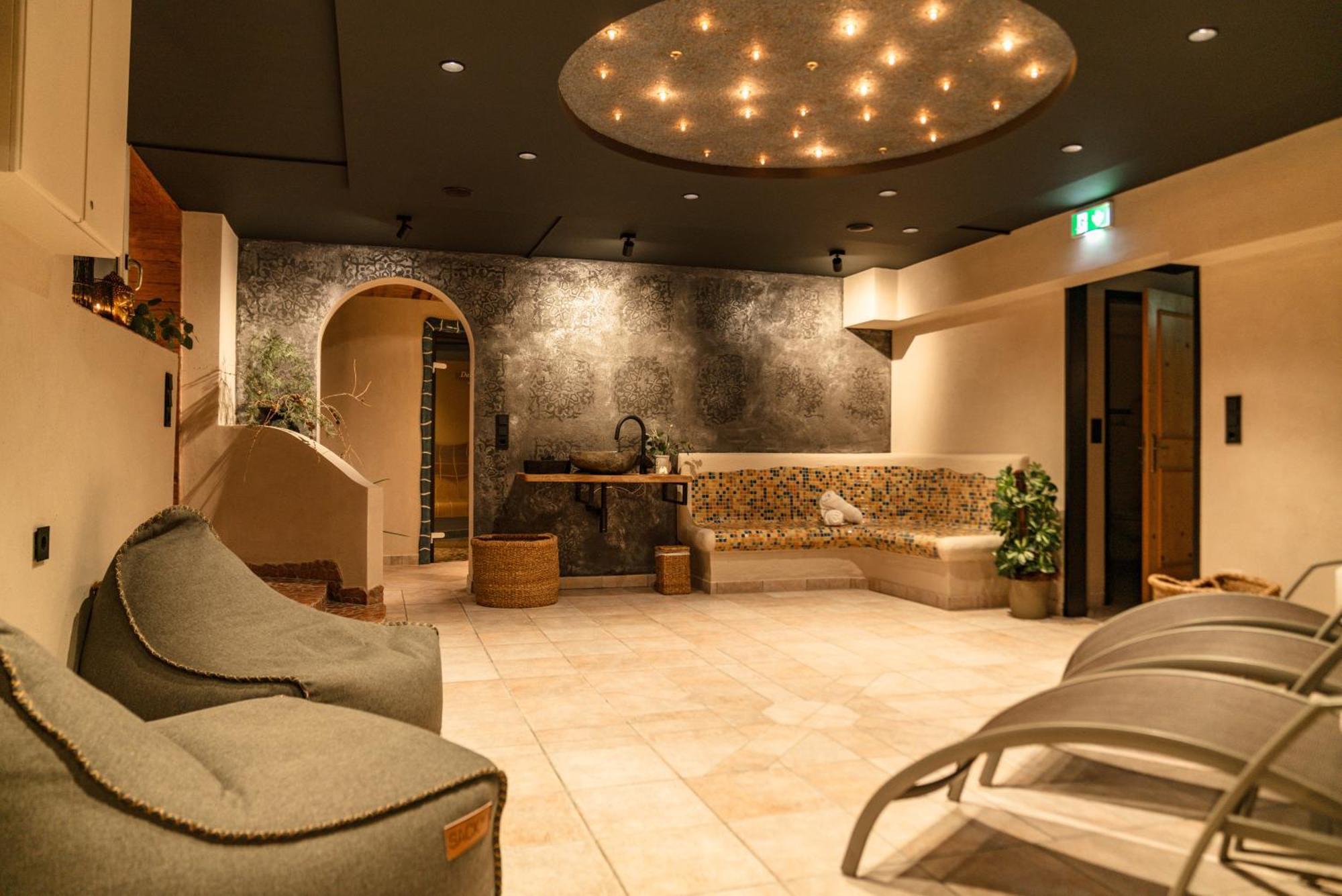 Sport & Familienhotel Baerenwirt Aich  Extérieur photo