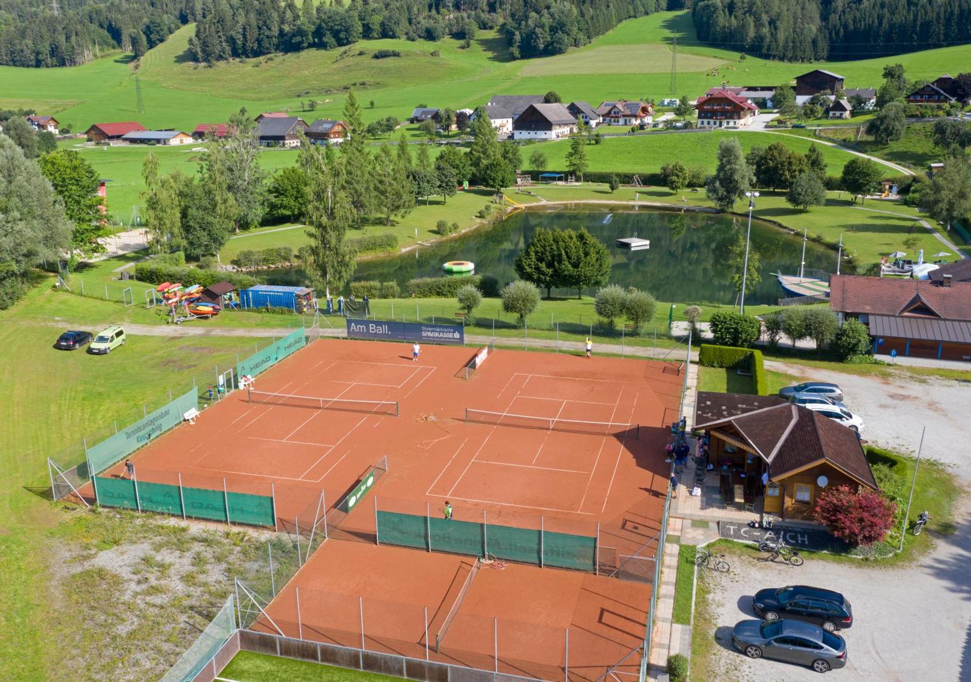 Sport & Familienhotel Baerenwirt Aich  Extérieur photo